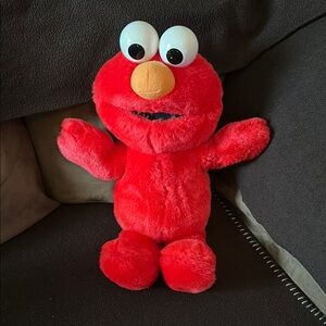 Vintage Tickle Me Elmo with sounds